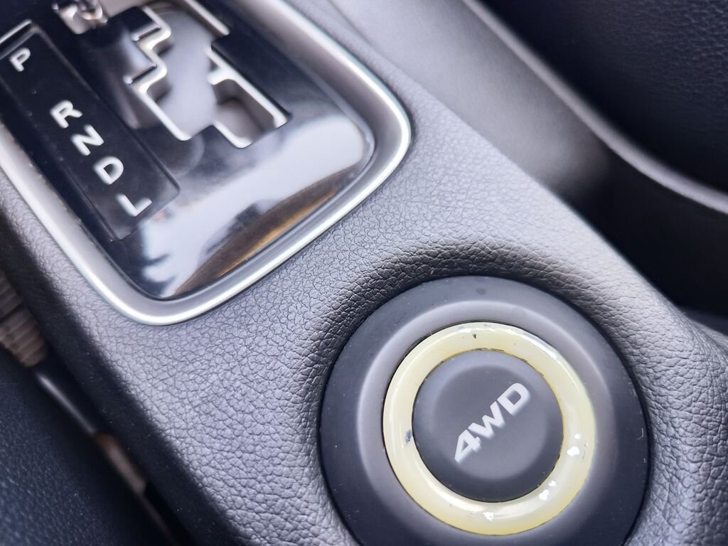 Mitsubishi Outlander SUV / Terénní 2,3 l 110 kw