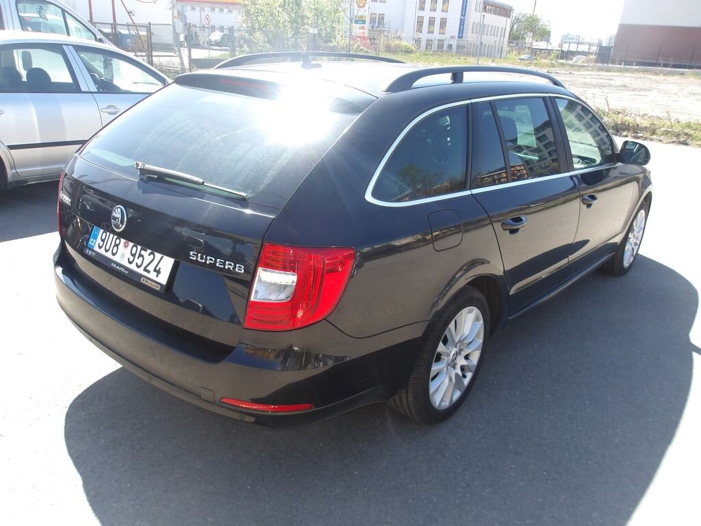 Škoda Superb Kombi 2,0 l 125 kw