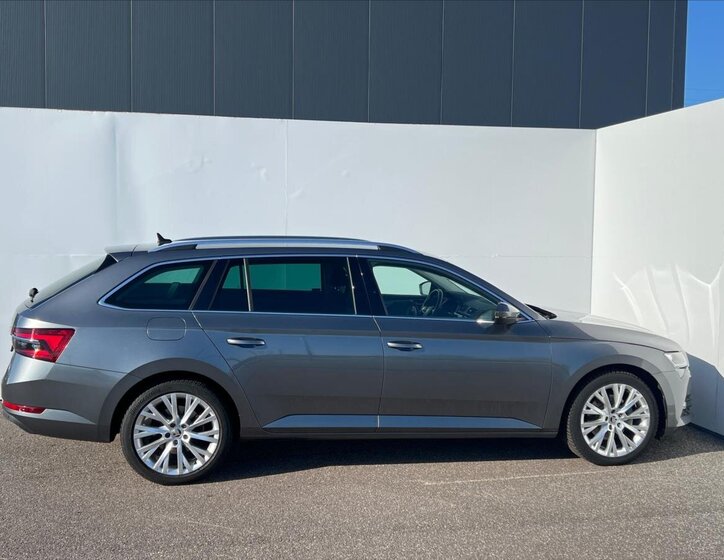 Škoda Superb 3
