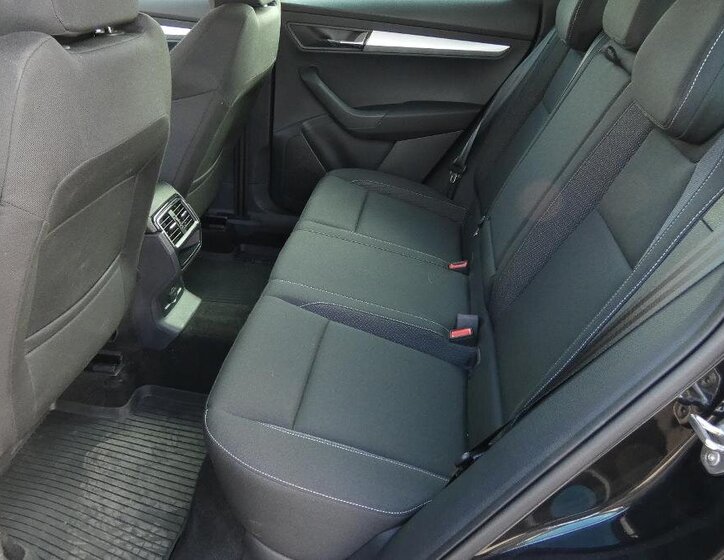 Škoda Karoq SUV / Terénní 1,5 l 110 kw