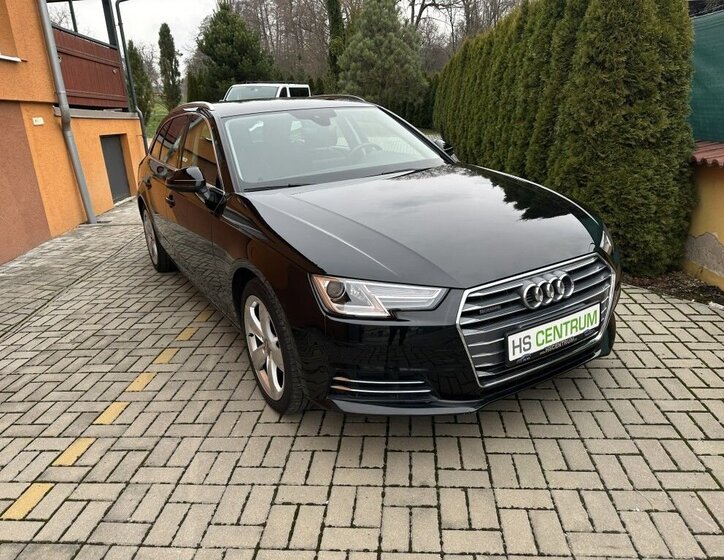 Audi A4 1