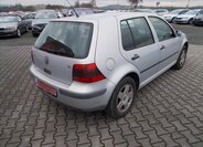 Volkswagen Golf 11