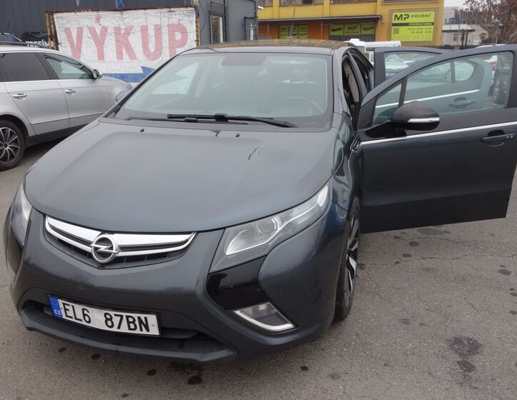 Opel Ampera 13