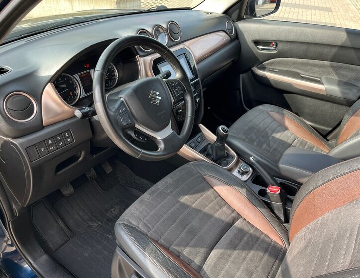 Suzuki Vitara SUV / Terénní 1,6 l 88 kw