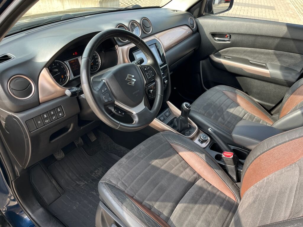 Suzuki Vitara SUV / Terénní 1,6 l 88 kw