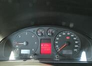 Volkswagen Caravelle 37