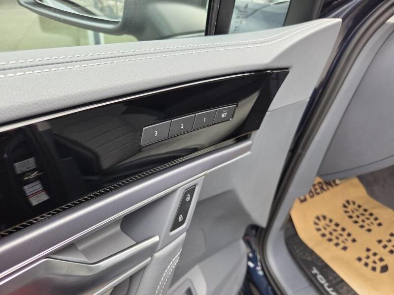 Volkswagen Touareg SUV 3,0 l 210 kw