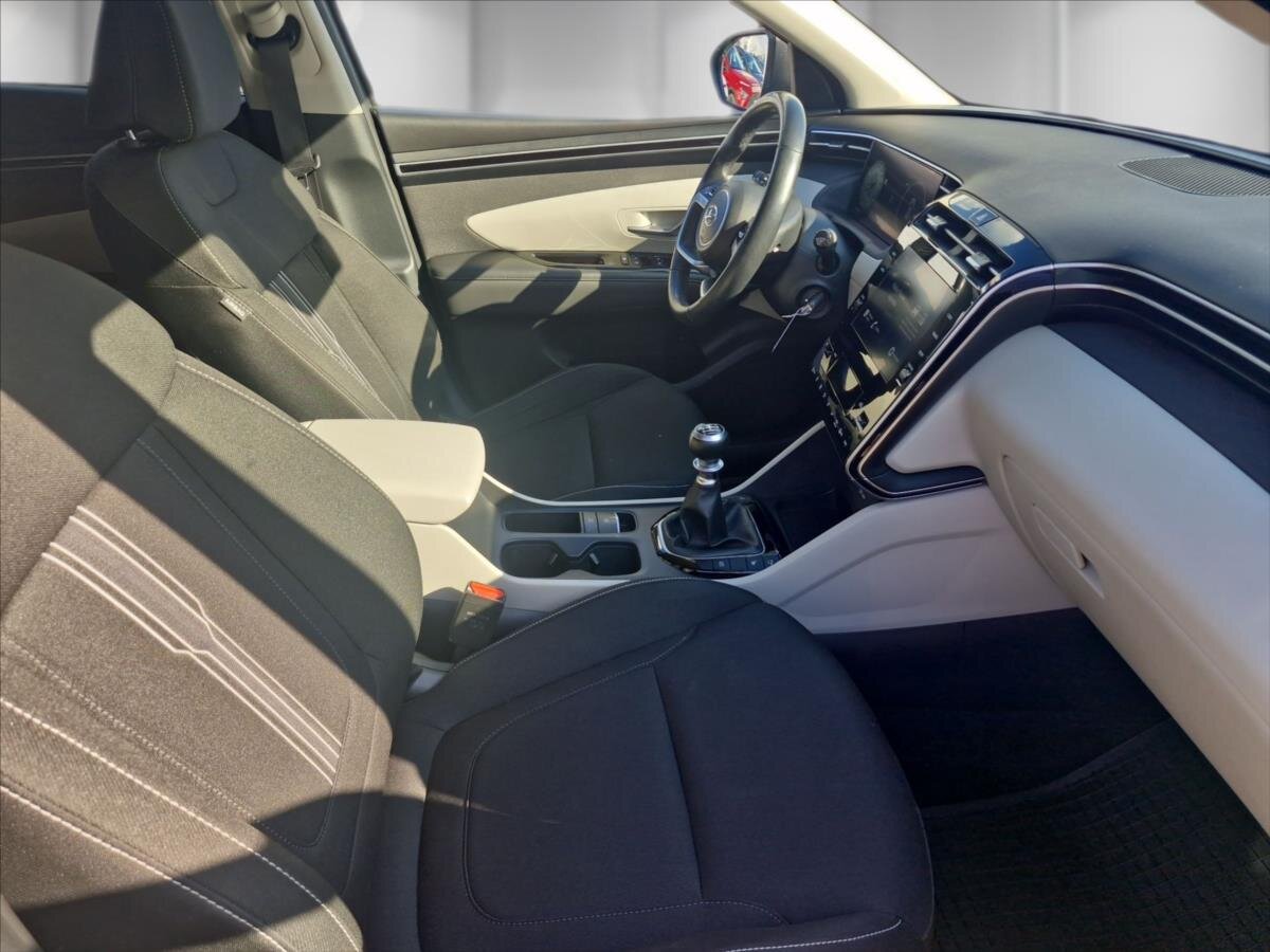 Hyundai Tucson SUV 1,6 l 110 kw