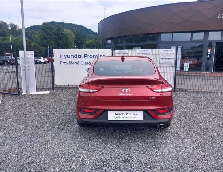 Hyundai i30 Liftback 998,0 88 kw