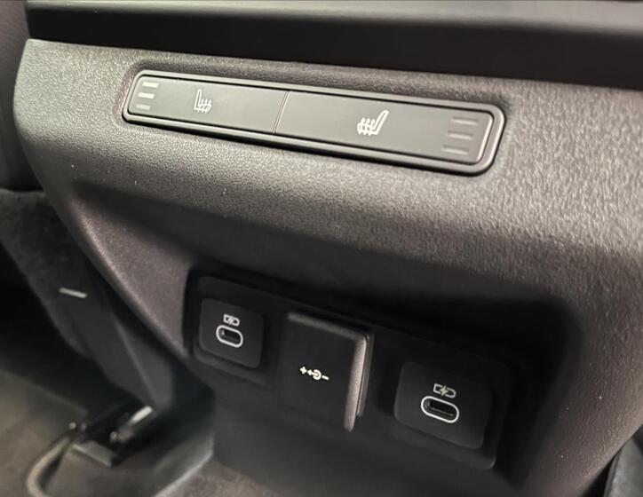 Land Rover Range Rover Evoque 24