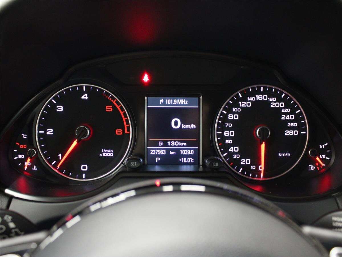 Audi Q5 Kombi 2,0 l 140 kw