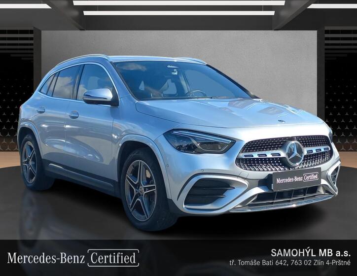 Mercedes-Benz GLA 7