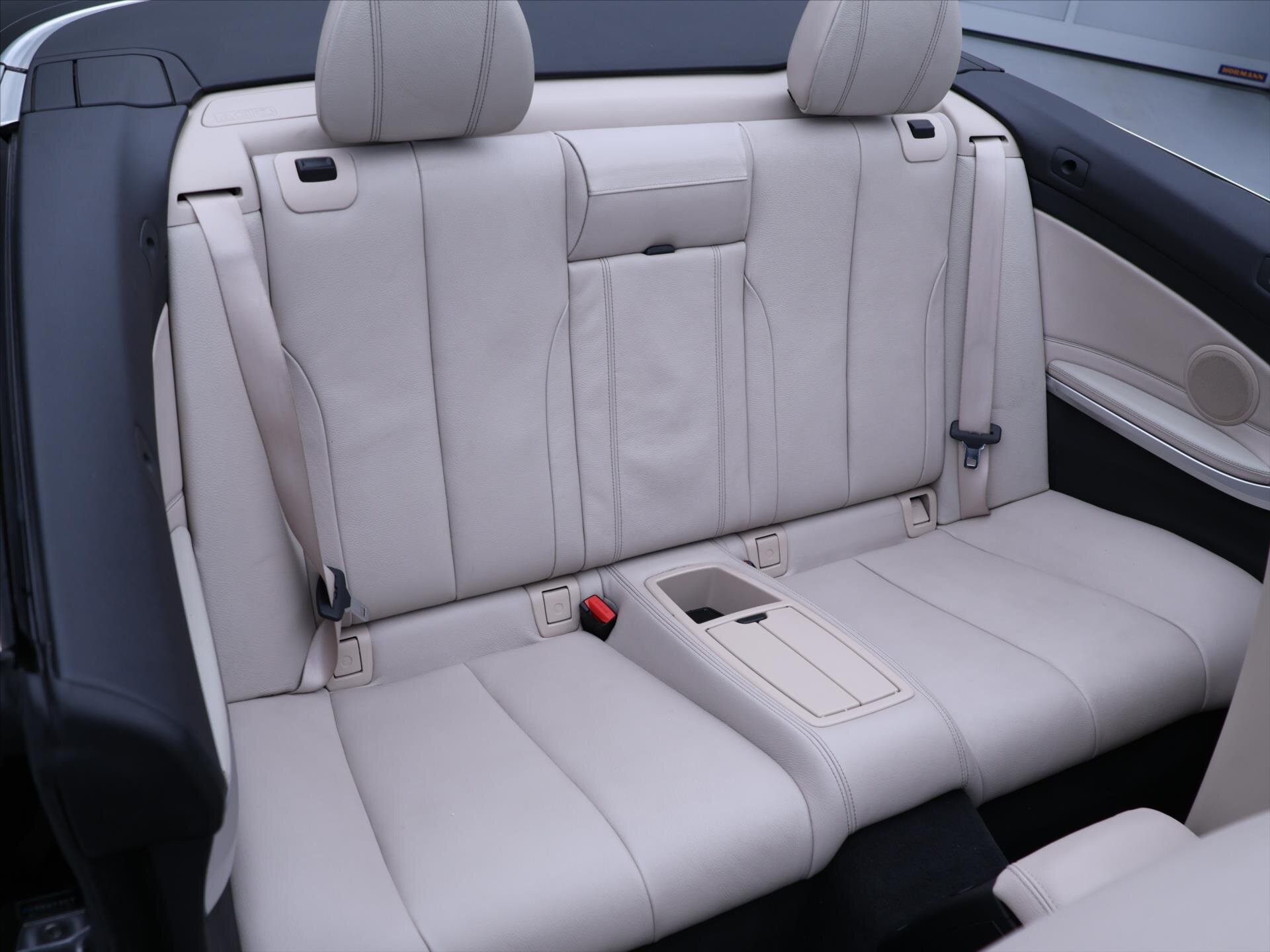 BMW Řada 4 Kabriolet 2,0 l 135 kw