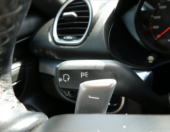 Porsche Cayman Kupé 2,5 l 257 kw