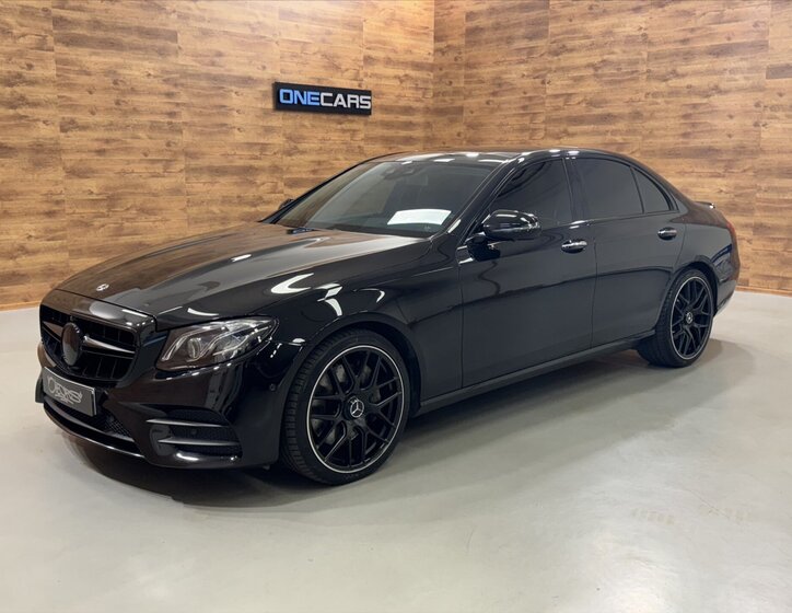 Mercedes-Benz Třídy E Sedan / Limuzína 2,9 l 250 kw