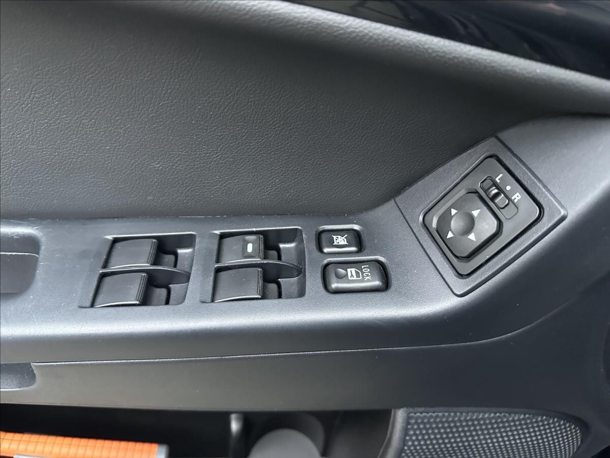 Mitsubishi Lancer Hatchback 1,6 l 86 kw