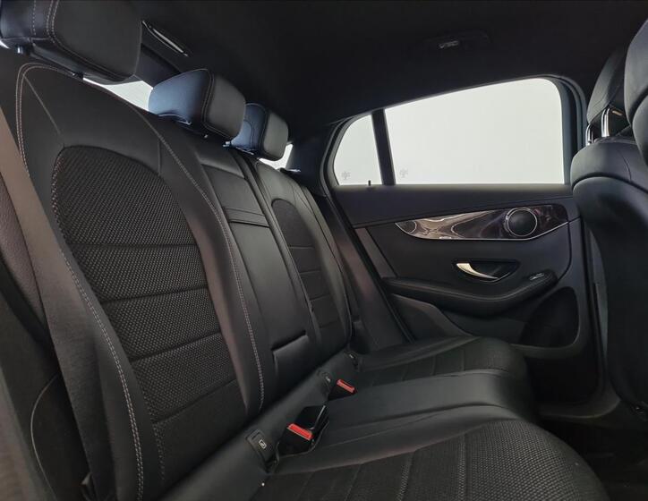 Mercedes-Benz GLC 19