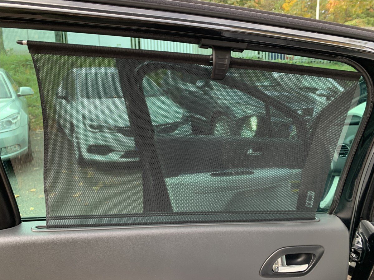 Peugeot 5008 MPV 2,0 l 120 kw