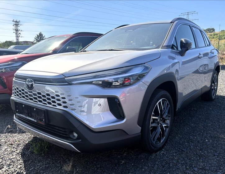 Toyota Corolla Cross 3