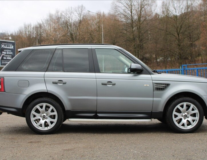 Land Rover Range Rover Sport SUV 3,0 l 180 kw