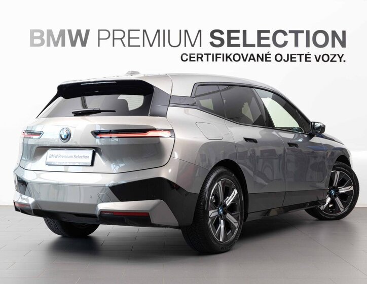 BMW iX SUV 0,0 240 kw