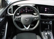 Opel Grandland SUV 1,2 l 96 kw