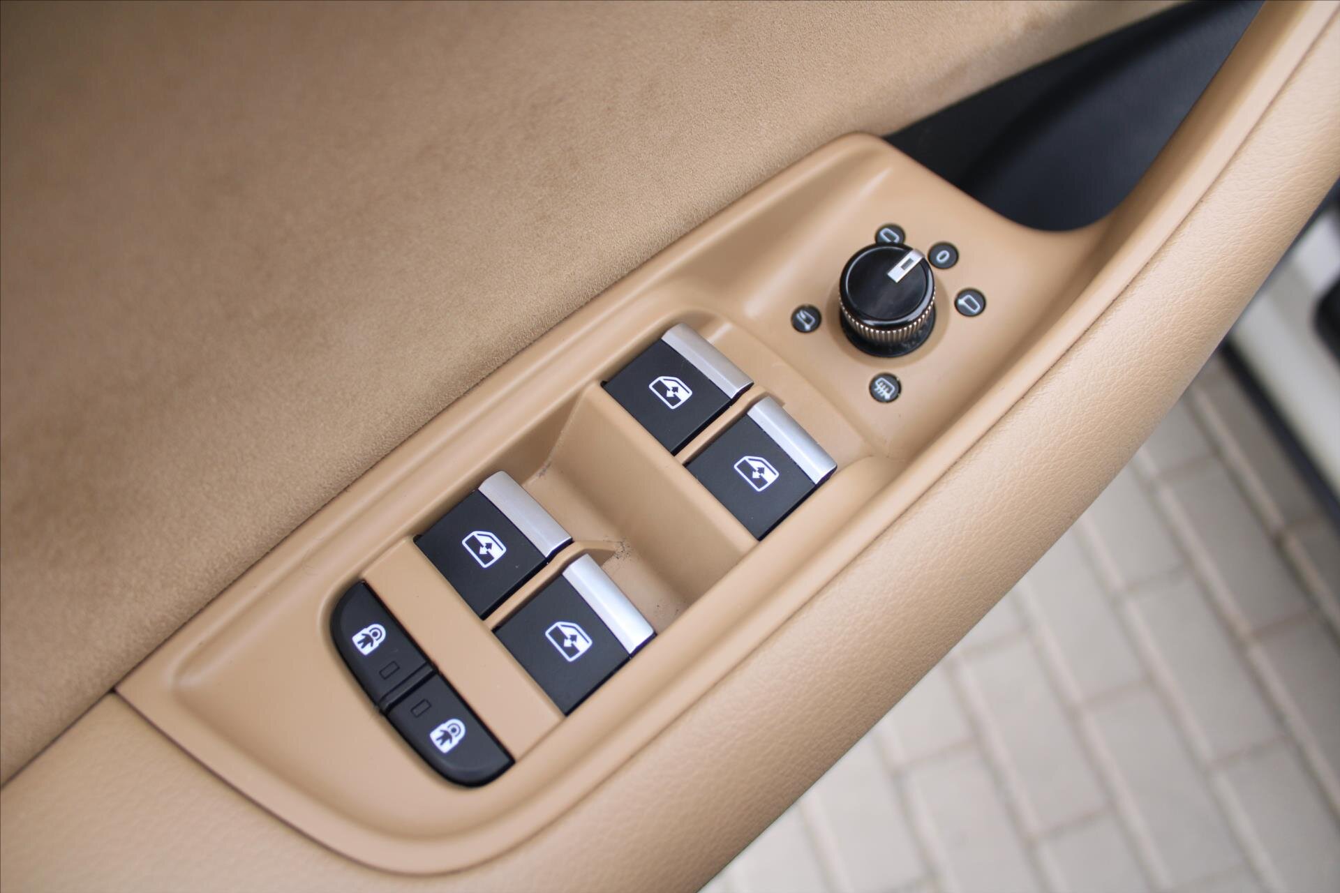 Audi Q8 SUV / Terénní 3,0 l 250 kw