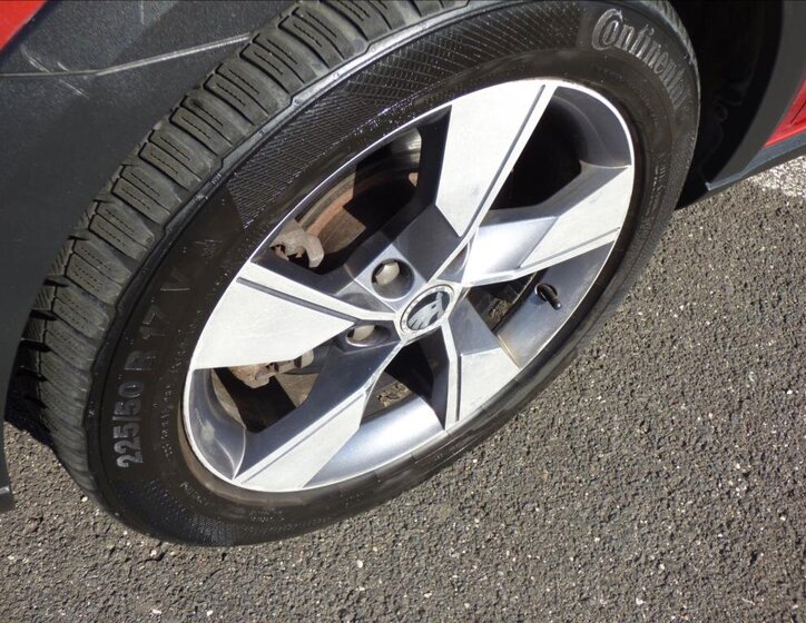 Škoda Octavia Kombi 2,0 l 135 kw