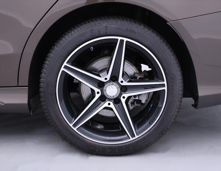 Mercedes-Benz Třídy C 34