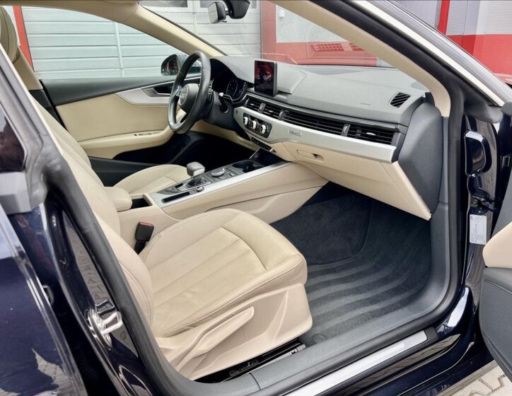 Audi A5 Liftback 296,0 210 kw