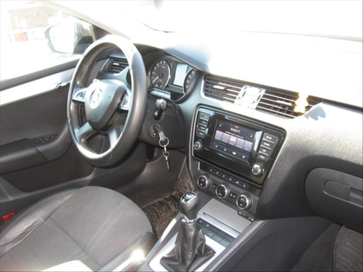 Škoda Octavia Kombi 1,6 l 77 kw