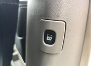 Lancia Voyager MPV 2,8 l 120 kw