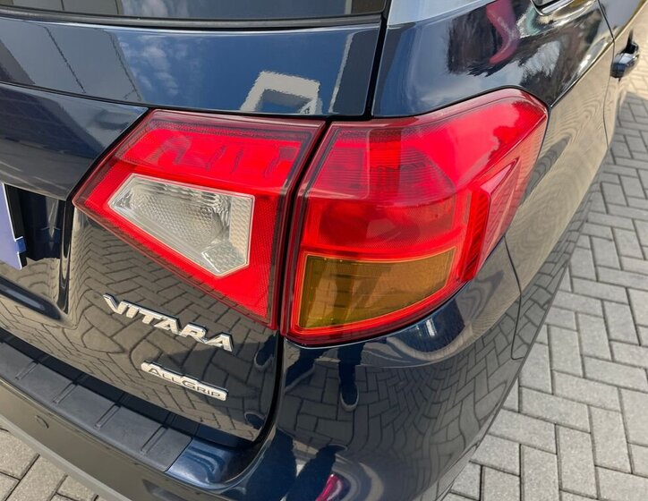 Suzuki Vitara SUV / Terénní 1,6 l 88 kw