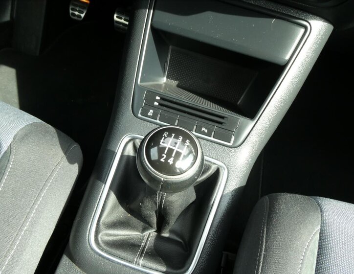 Volkswagen Golf Plus 28