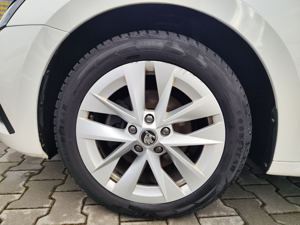 Škoda Octavia Liftback 2,0 l 85 kw