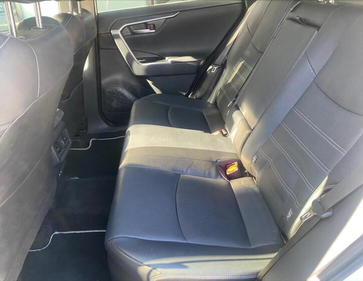 Toyota RAV4 23