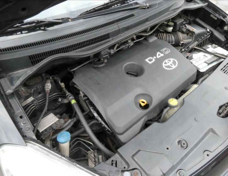 Toyota Corolla Verso 27