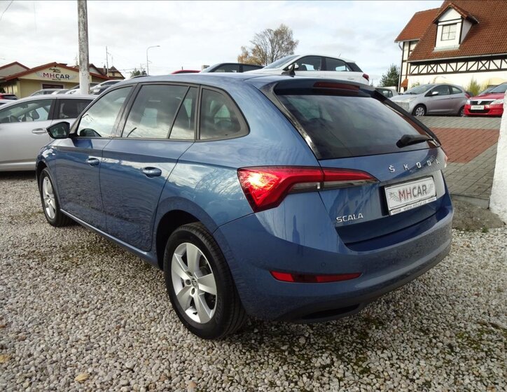 Škoda Scala 5