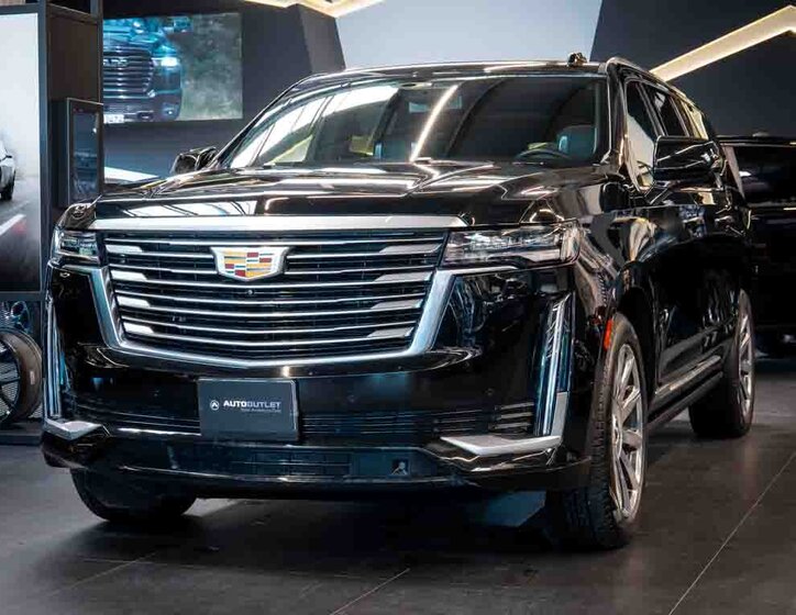 Cadillac Escalade SUV / Terénní 6,2 l 313 kw