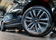 Cadillac Escalade 44