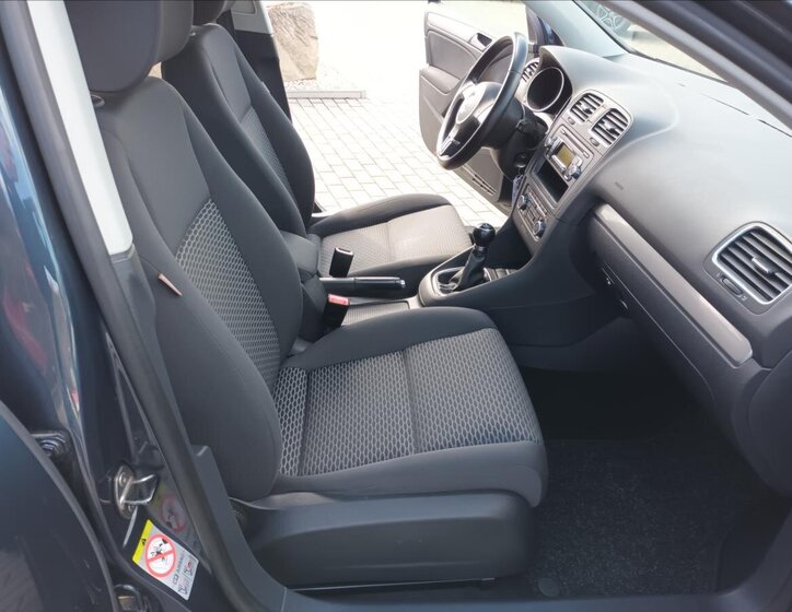 Volkswagen Golf Hatchback 1,4 l 59 kw