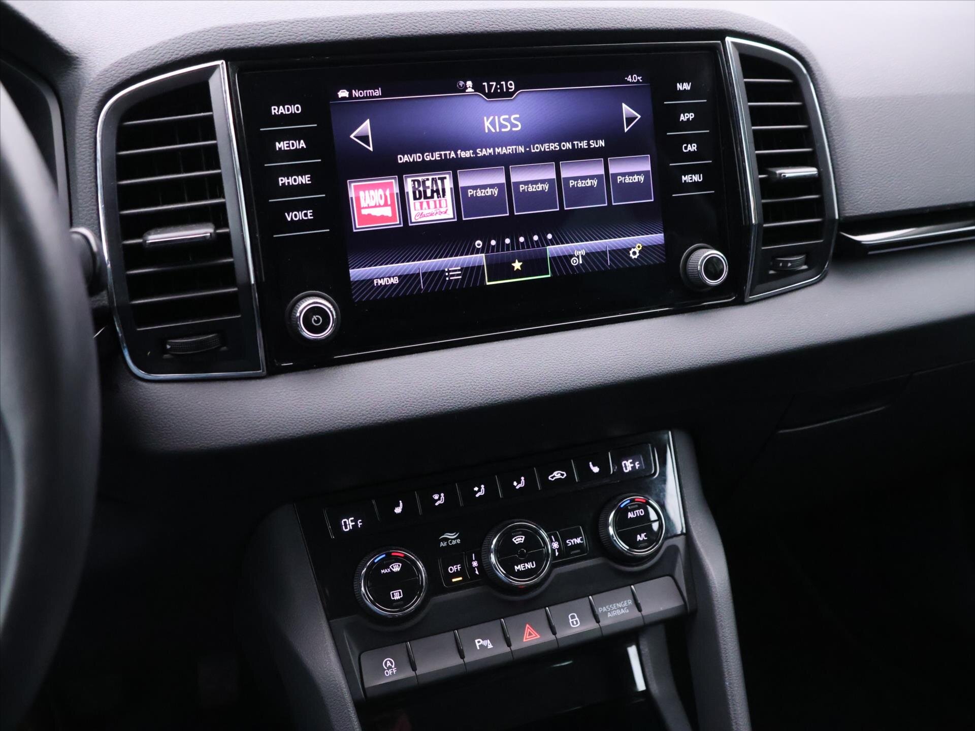 Škoda Karoq SUV 2,0 l 110 kw