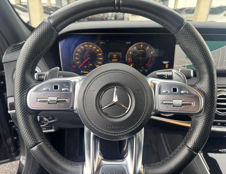 Mercedes-Benz Třídy S Sedan 4,0 l 345 kw