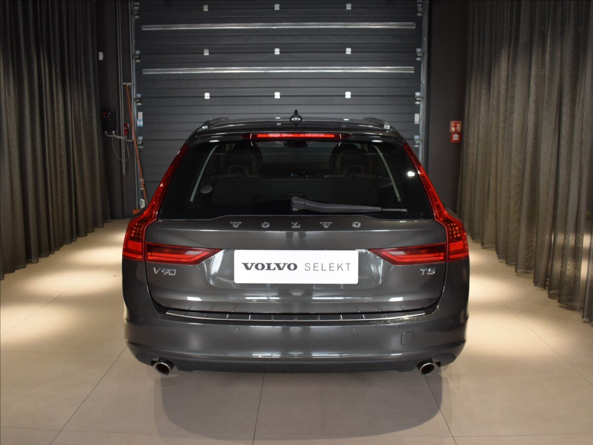 Volvo V90 Kombi 2,0 l 184 kw