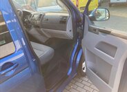 Volkswagen Caravelle 28