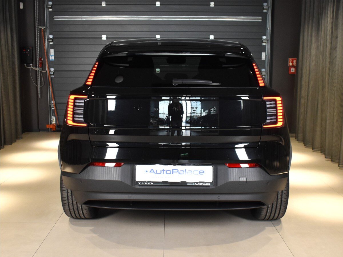 Volvo EX30 SUV / Terénní 0,0 315 kw