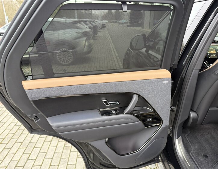 Land Rover Range Rover Sport SUV 3,0 l 405 kw