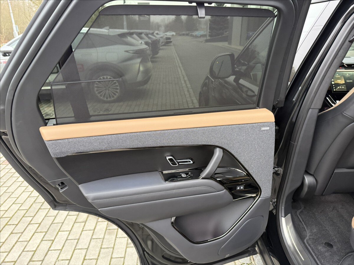 Land Rover Range Rover Sport SUV 3,0 l 405 kw