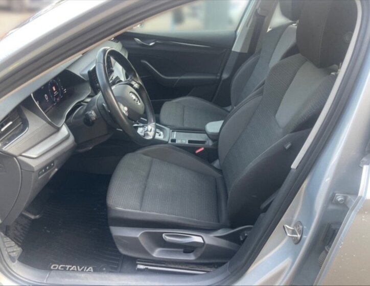 Škoda Octavia Kombi 2,0 l 110 kw