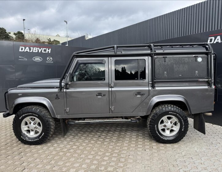 Land Rover Defender Skříň 2,2 l 90 kw